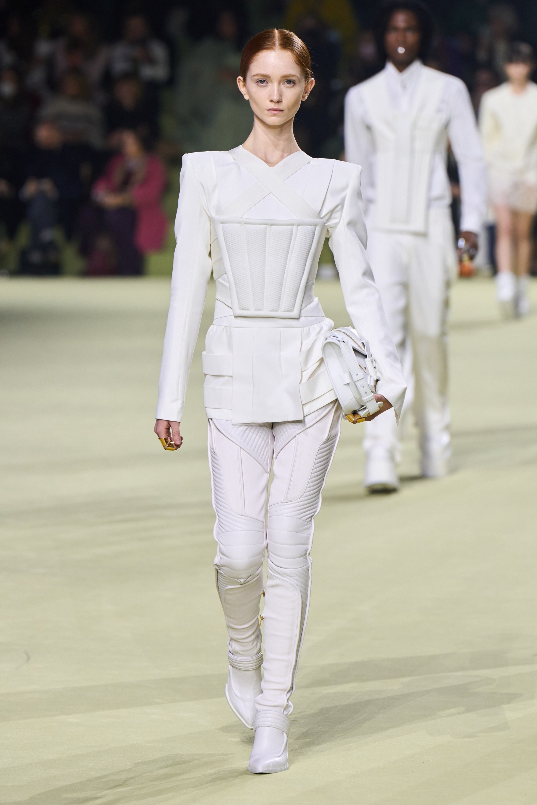 , Fashion Week 22&#8242; Fall-Winter Highlights, Liminul Magazine