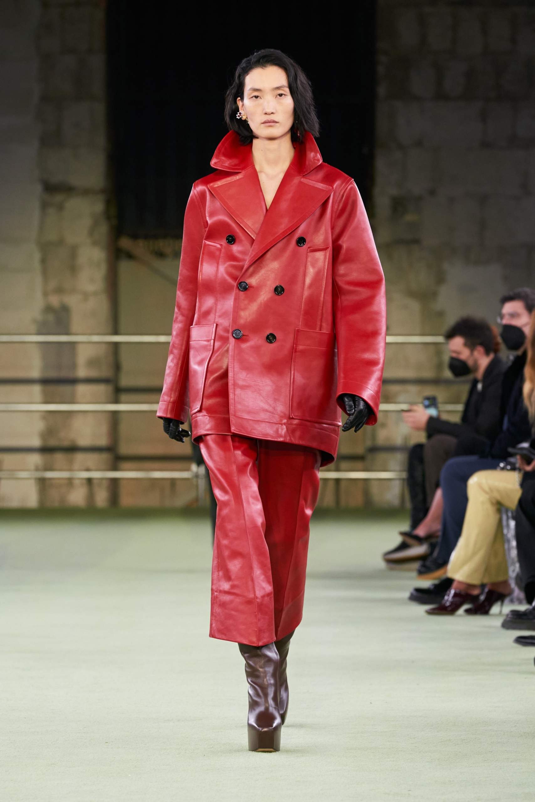 , Fashion Week 22&#8242; Fall-Winter Highlights, Liminul Magazine