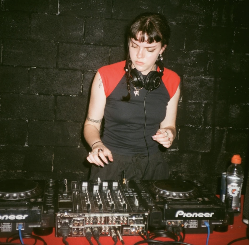 , On The Decks: Meen Moreen, Liminul Magazine