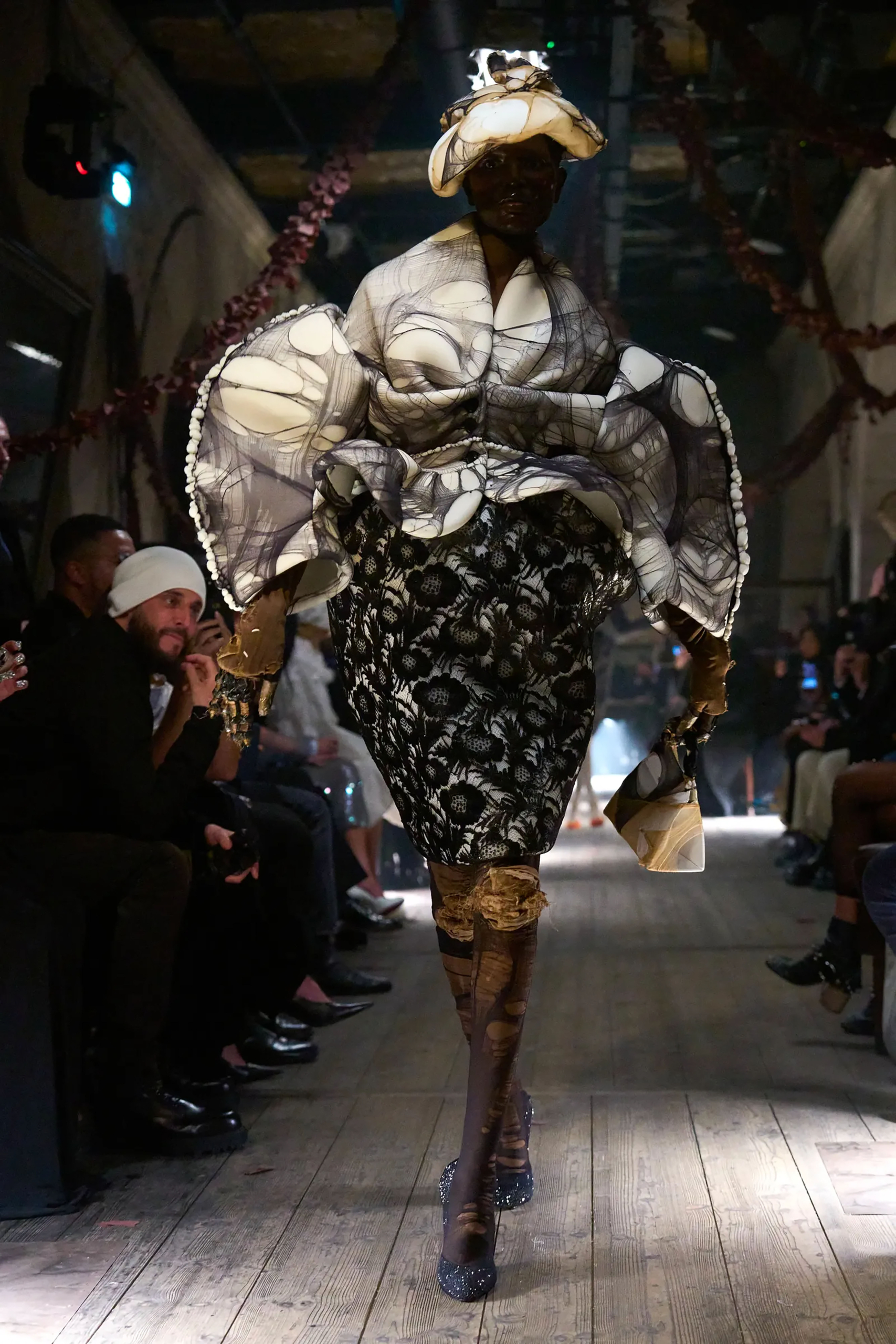 , The Runway Revolution: Maison Margiela&#8217;s Spring/Summer 2024 and the Return of Drama, Liminul Magazine