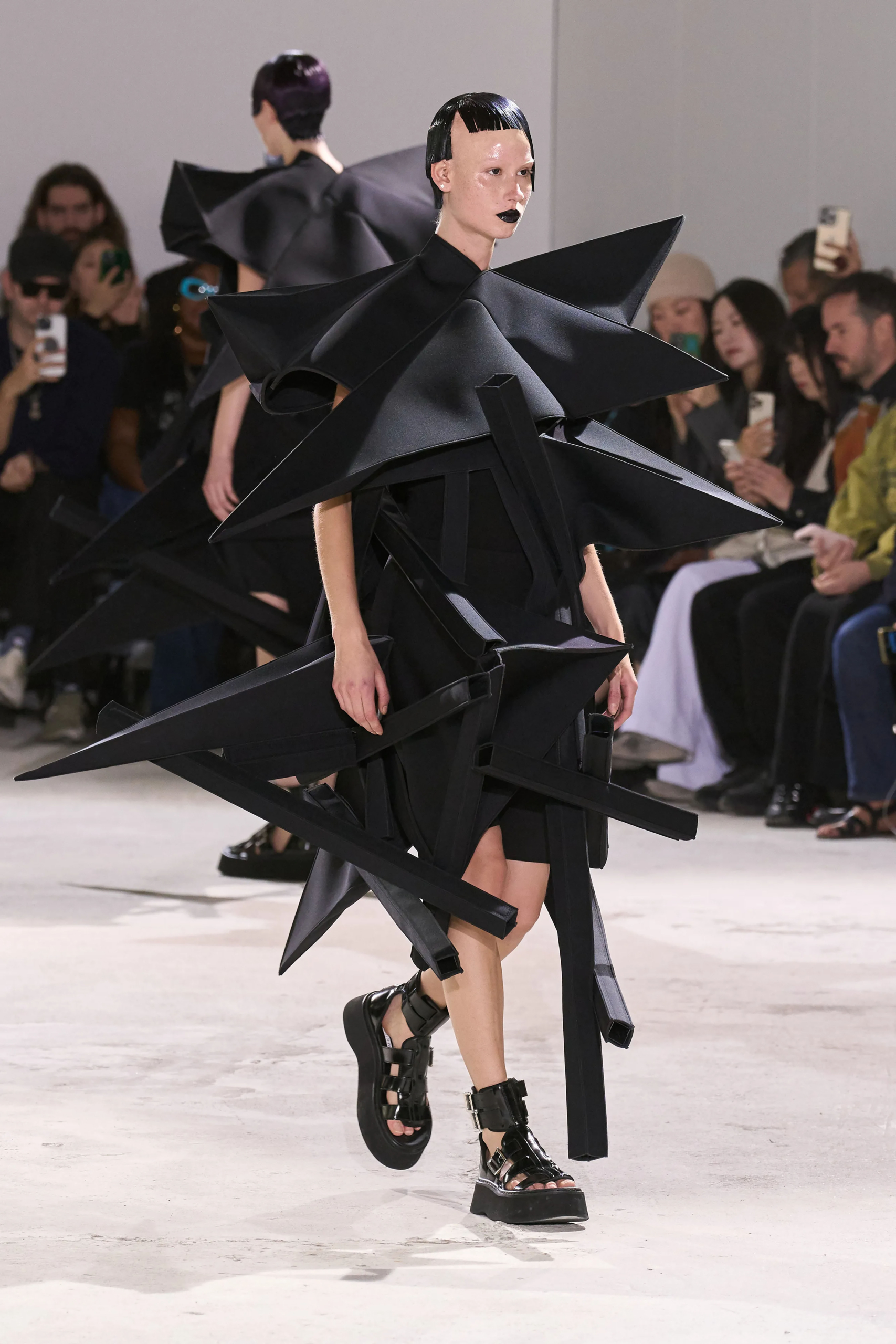 , The Runway Revolution: Maison Margiela&#8217;s Spring/Summer 2024 and the Return of Drama, Liminul Magazine